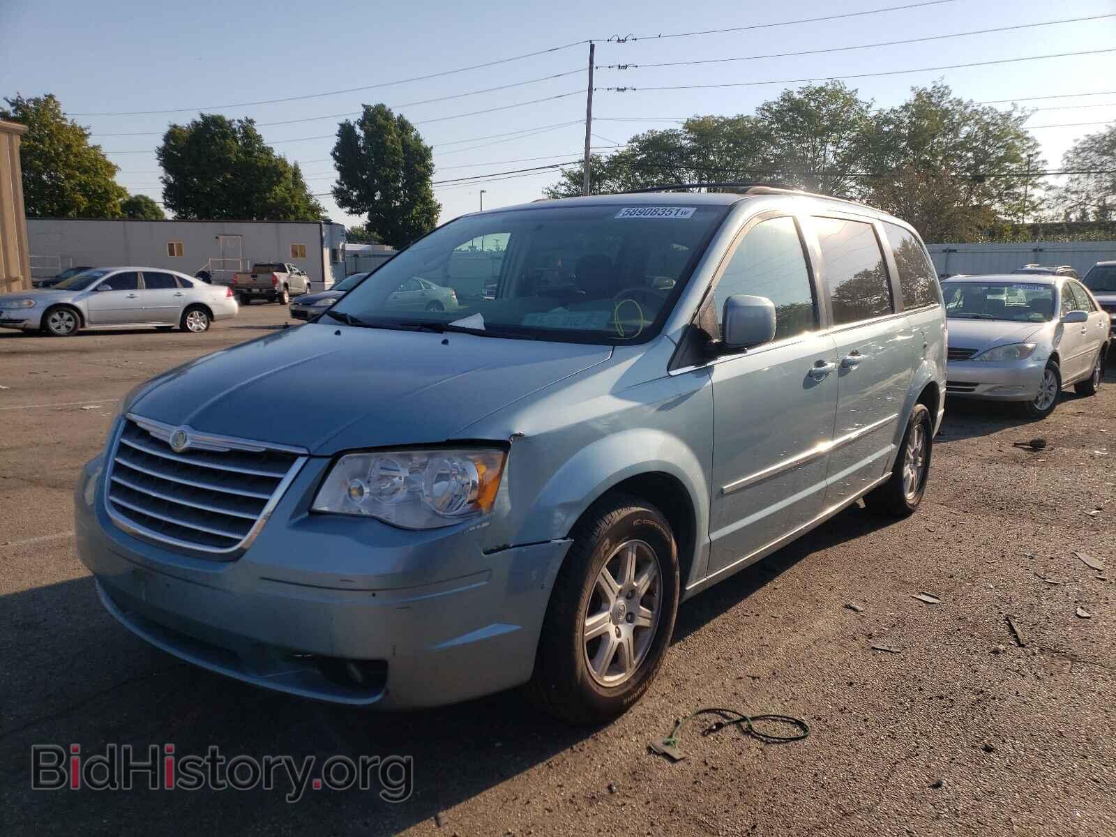 2010 CHRYSLER MINIVAN - VIN: 2A4RR5D10AR183253 - Фото 2