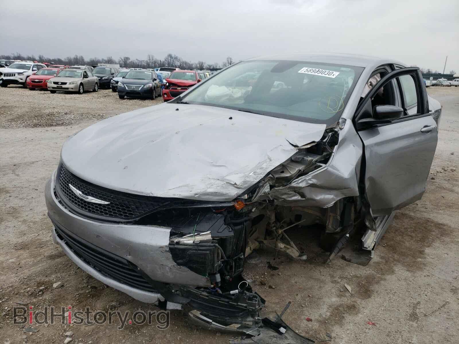 2017 CHRYSLER 200 - VIN: 1C3CCCFB7HN503476 - Фото 2