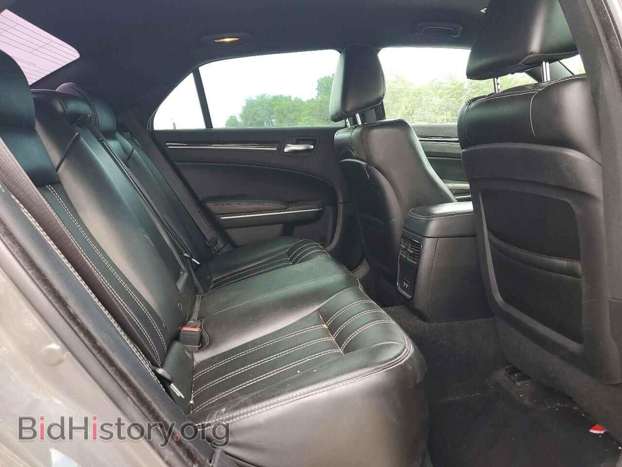 2019 CHRYSLER 300 - VIN: 2C3CCAGG2KH610658 - Фото 10
