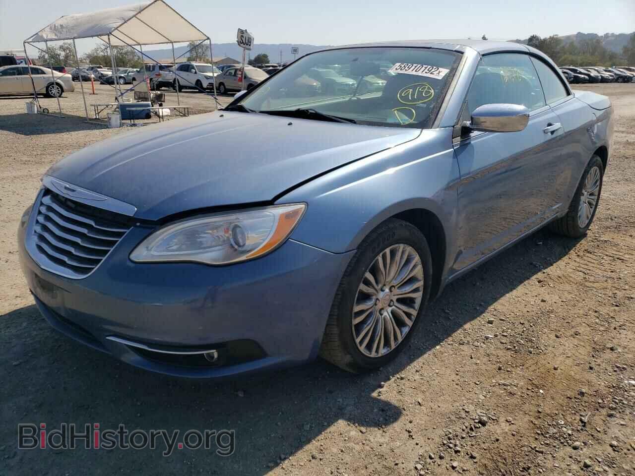 2011 CHRYSLER 200 - VIN: 1C3BC7EG6BN616049 - Фото 2