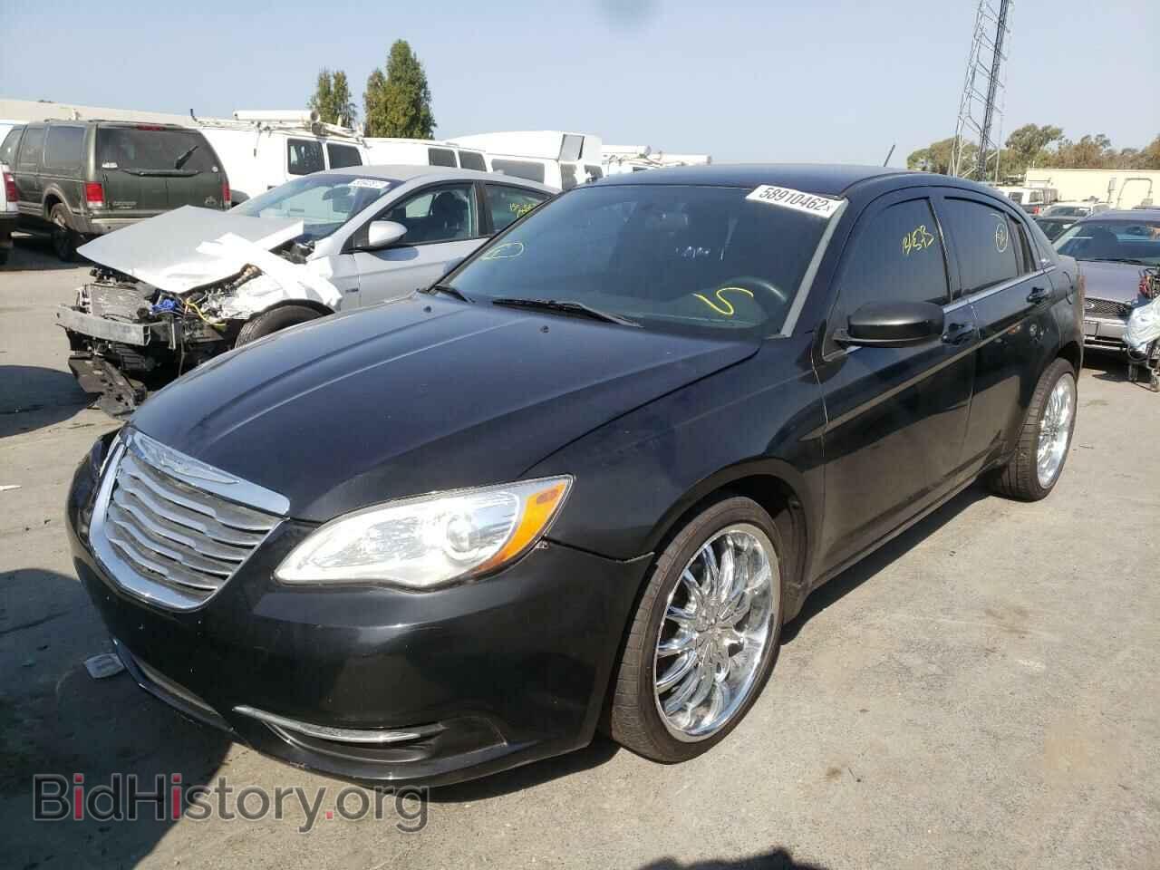 2014 CHRYSLER 200 - VIN: 1C3CCBAB9EN231249 - Фото 2