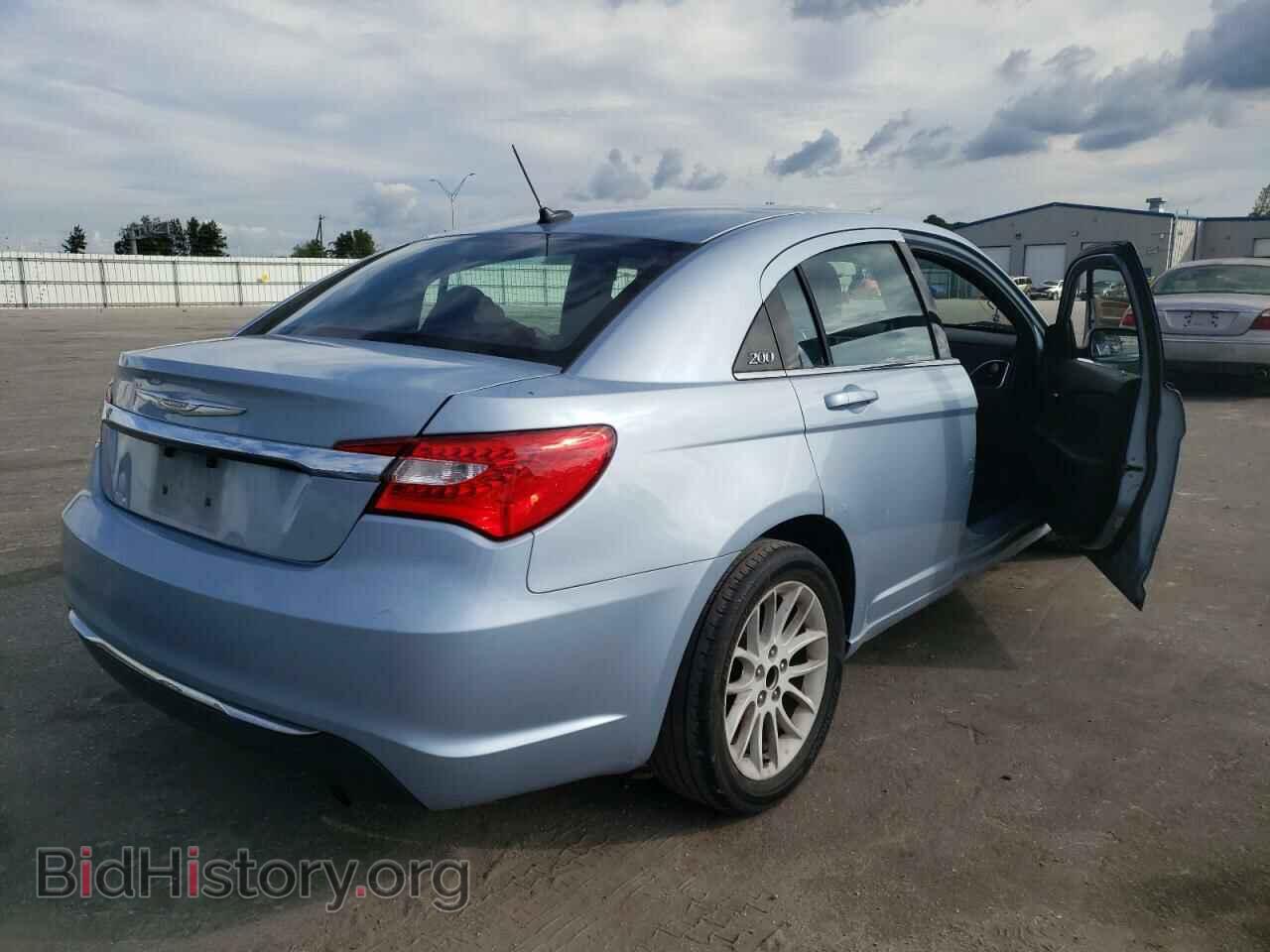 2013 CHRYSLER 200 - VIN: 1C3CCBBB6DN574193 - Photo 4