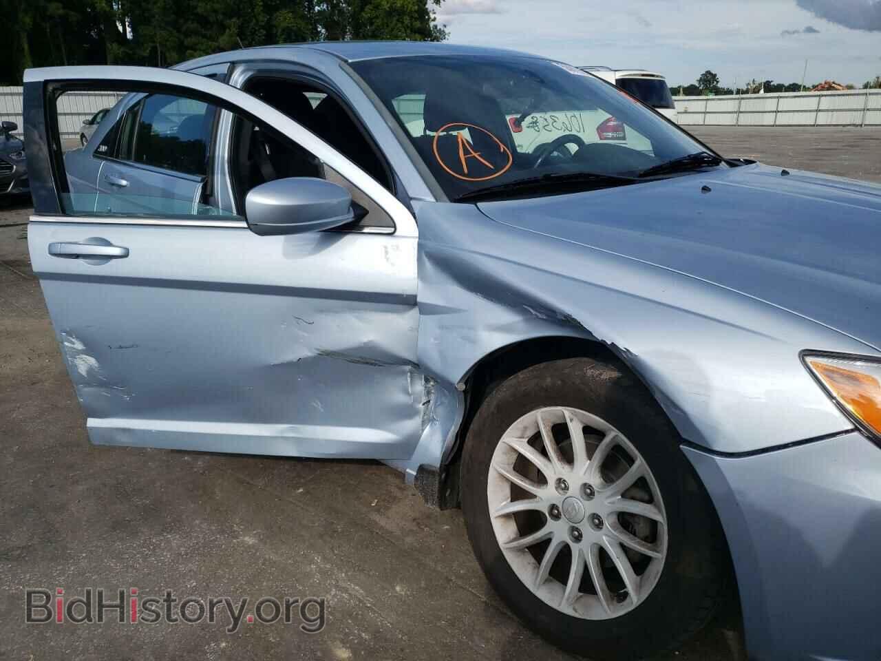 2013 CHRYSLER 200 - VIN: 1C3CCBBB6DN574193 - Photo 9