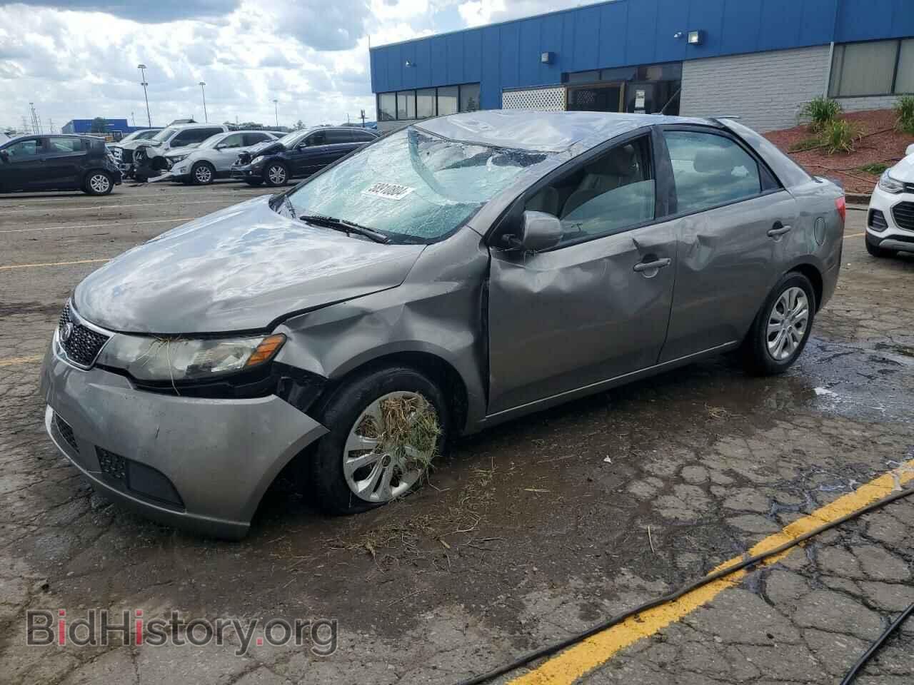 Фотография KNAFU4A26B5463849 - KIA FORTE 2011