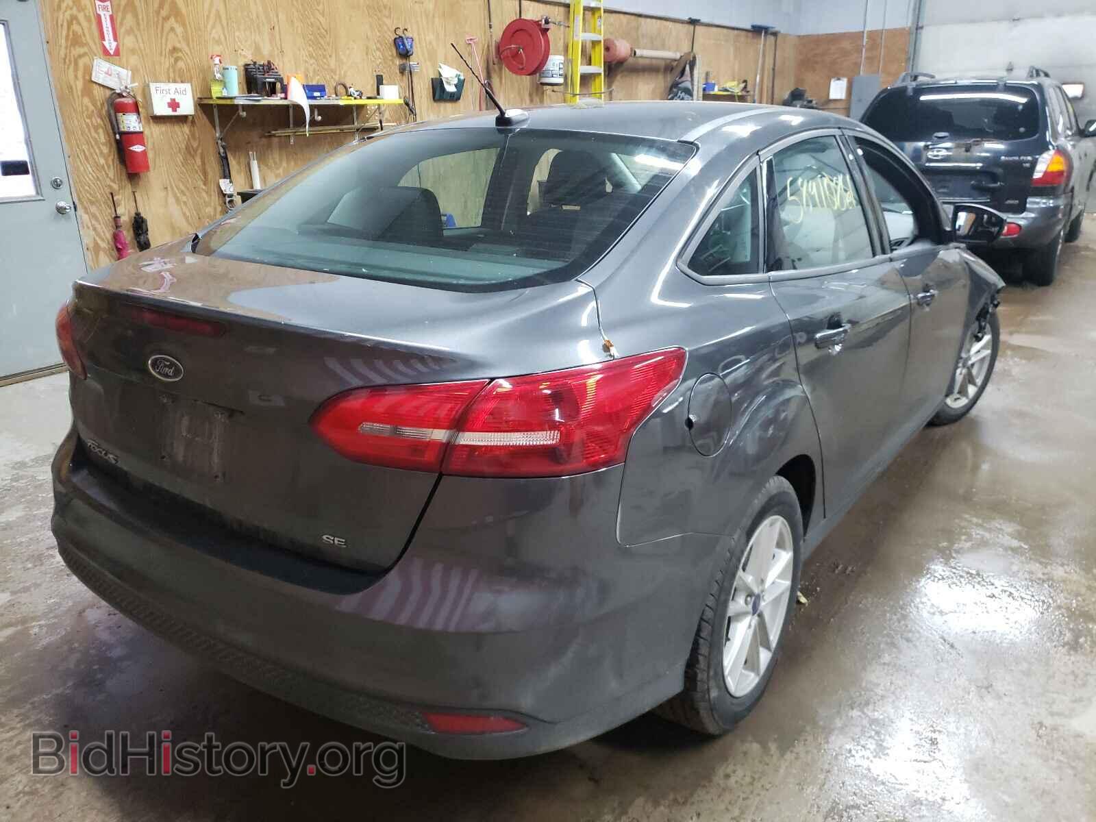 2017 FORD FOCUS - VIN: 1FADP3F26HL214014 - Photo 4