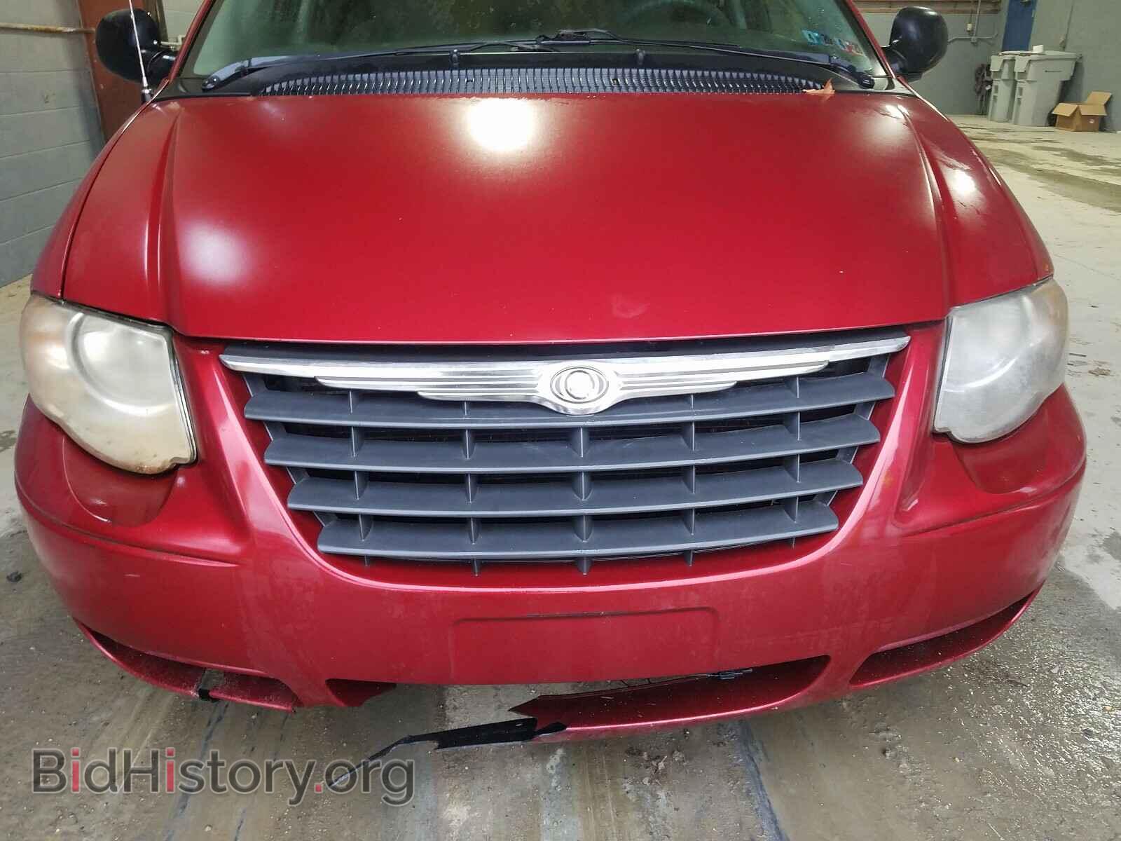 2006 CHRYSLER MINIVAN - VIN: 2A4GP44R16R724749 - Фото 9