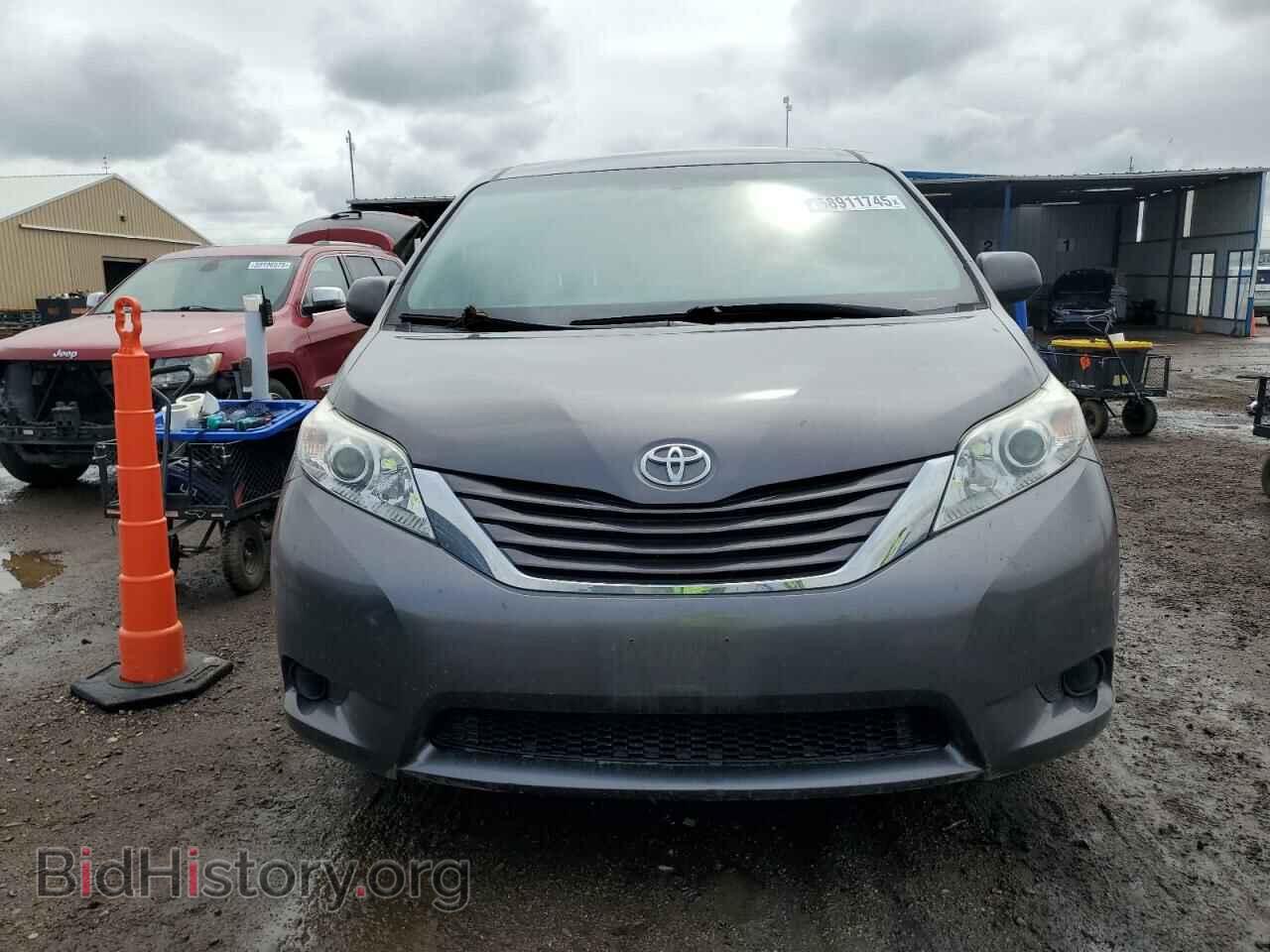 2017 TOYOTA All Models - VIN: 5TDJZ3DC5HS168953 - Фото 5