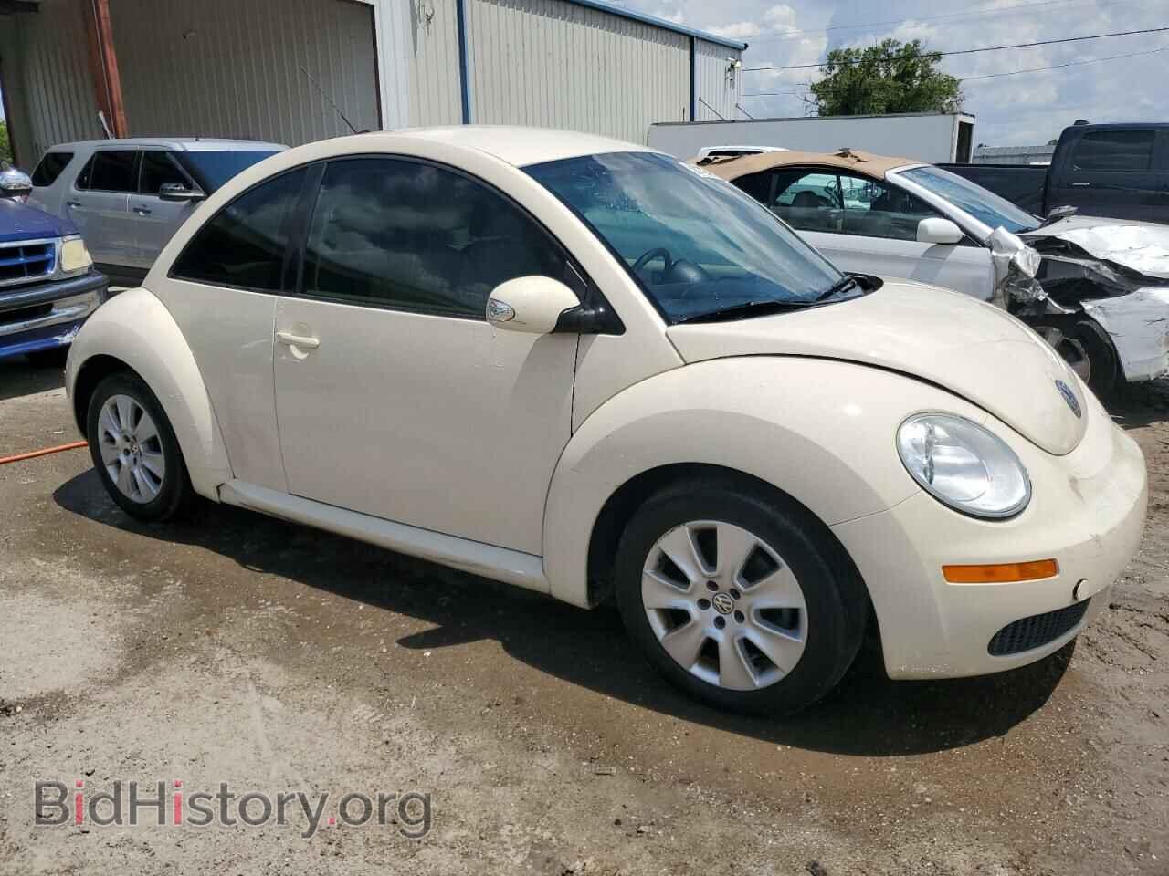2008 VOLKSWAGEN BEETLE - VIN: 3VWPW31C38M520819 - Фото 4