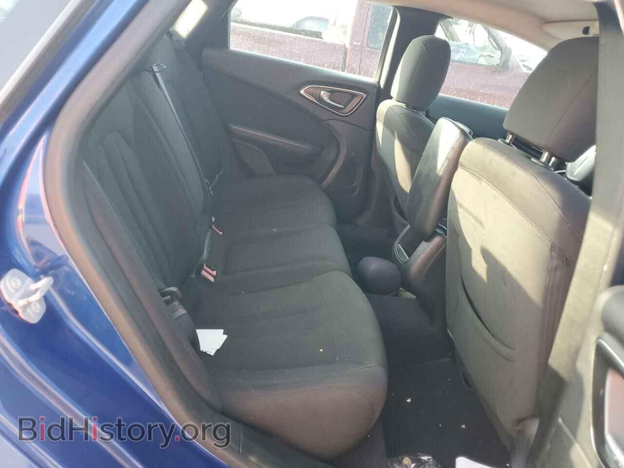 2015 CHRYSLER 200 - VIN: 1C3CCCAB1FN697104 - Фото 10