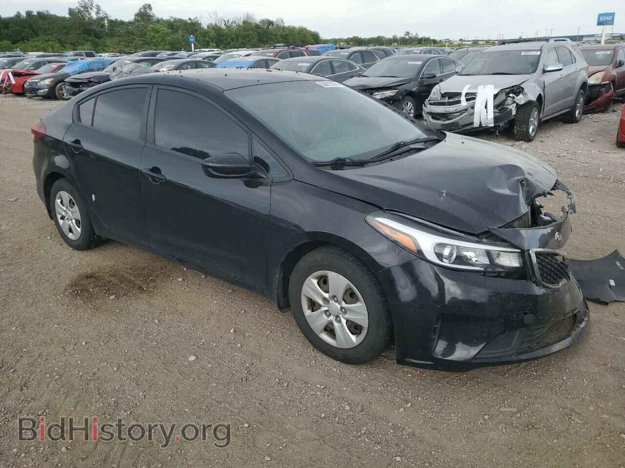 2017 KIA FORTE - VIN: 3KPFK4A71HE059553 - Фото 4
