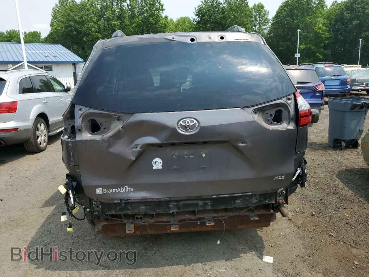 2016 TOYOTA All Models - VIN: 5TDYK3DC4GS743318 - Фото 6