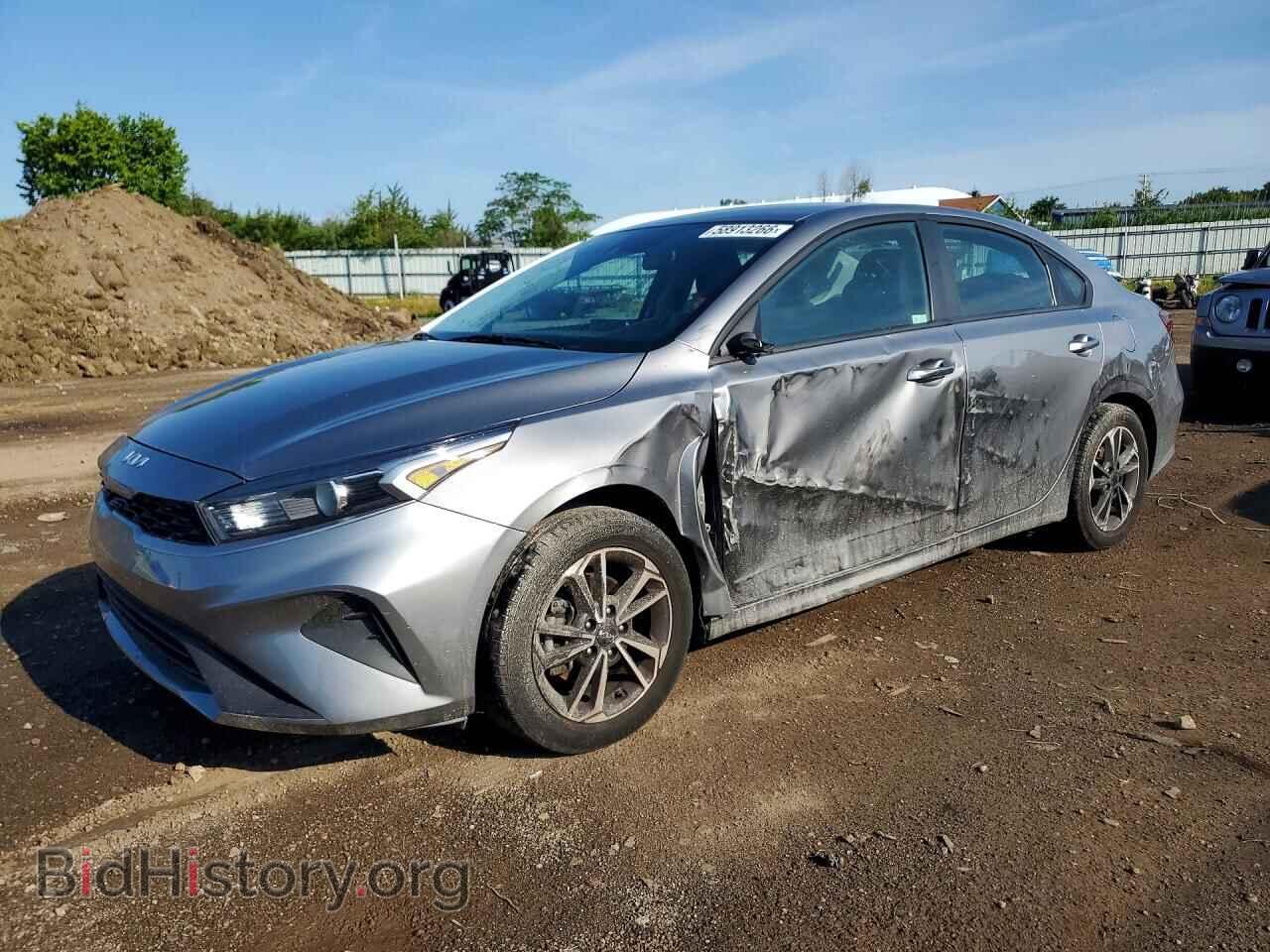Фотография 3KPF24ADXRE752001 - KIA FORTE 2024