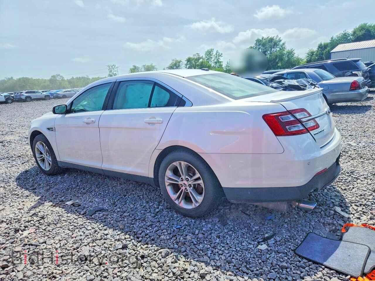 2013 FORD TAURUS - VIN: 1FAHP2E89DG147672 - Фото 2
