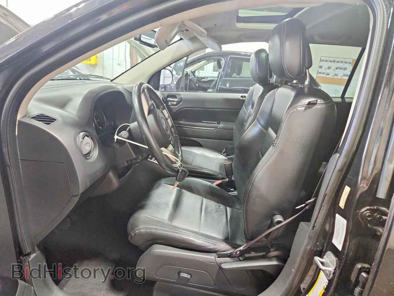 2011 JEEP COMPASS - VIN: 1J4NF5FB7BD158335 - Photo 7