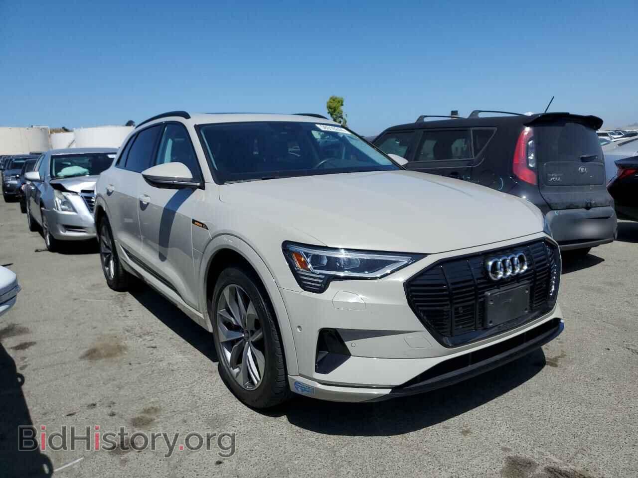 2021 AUDI E-TRON - VIN: WA1LABGEXMB011812 - Фото 4