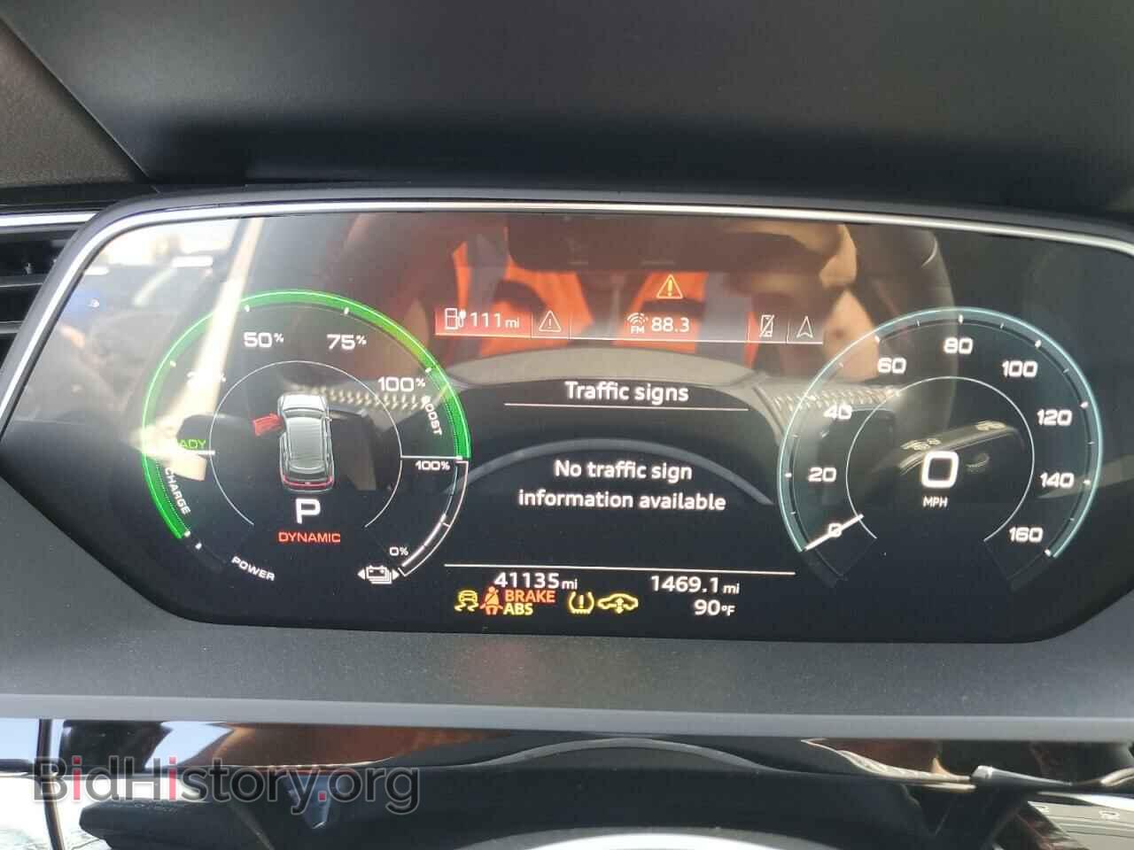 2021 AUDI E-TRON - VIN: WA1LABGEXMB011812 - Фото 9