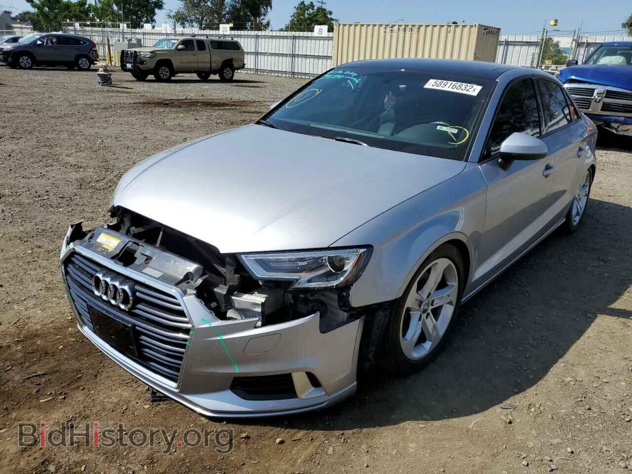 2017 AUDI A3 - VIN: WAUAUGFFXH1037475 - Фото 2