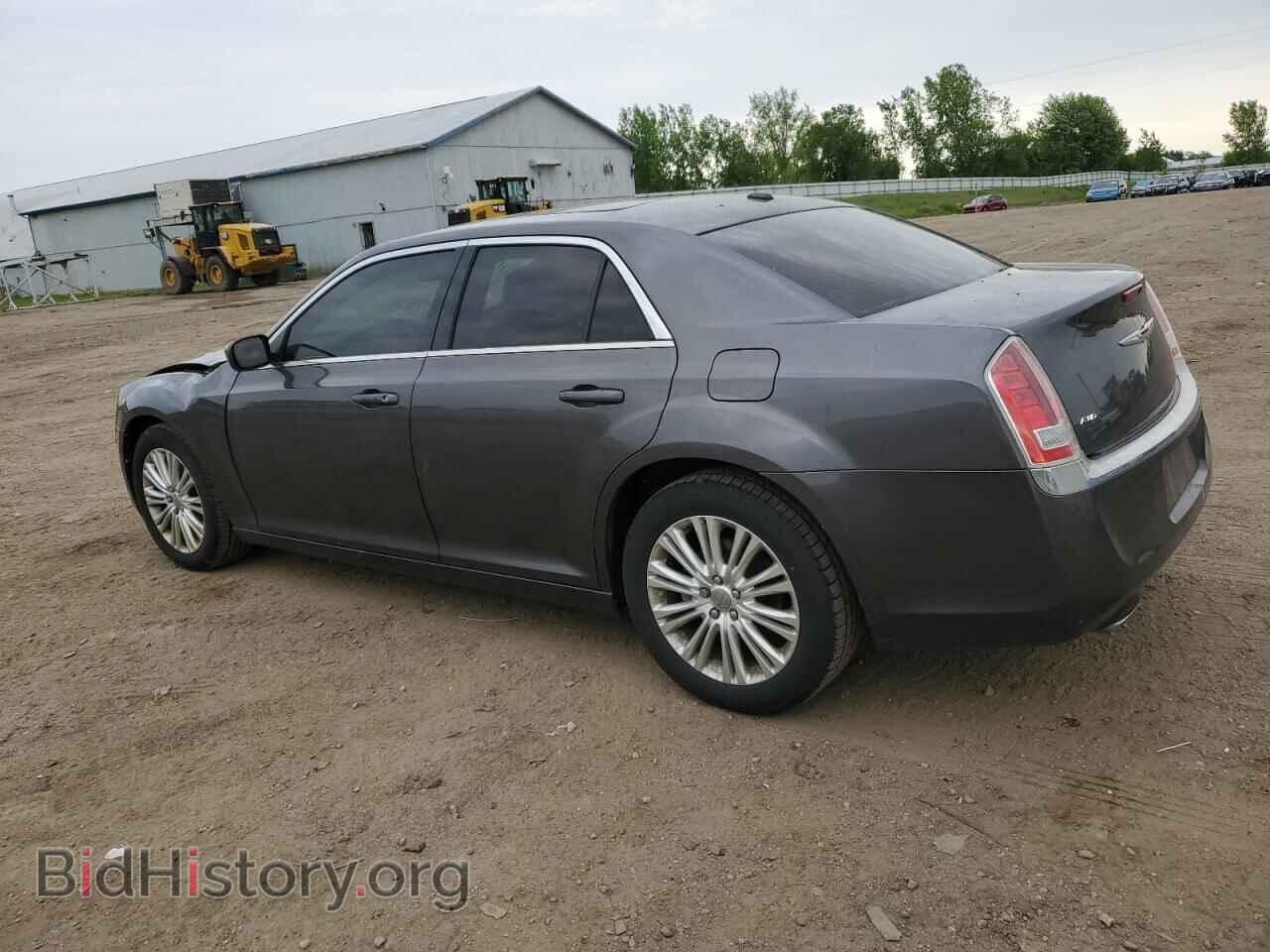 2014 CHRYSLER 300 - VIN: 2C3CCARG0EH323983 - Фото 2
