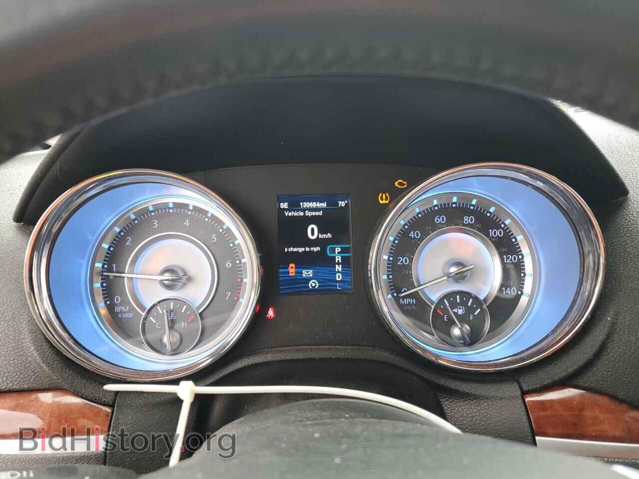2014 CHRYSLER 300 - VIN: 2C3CCARG0EH323983 - Фото 9