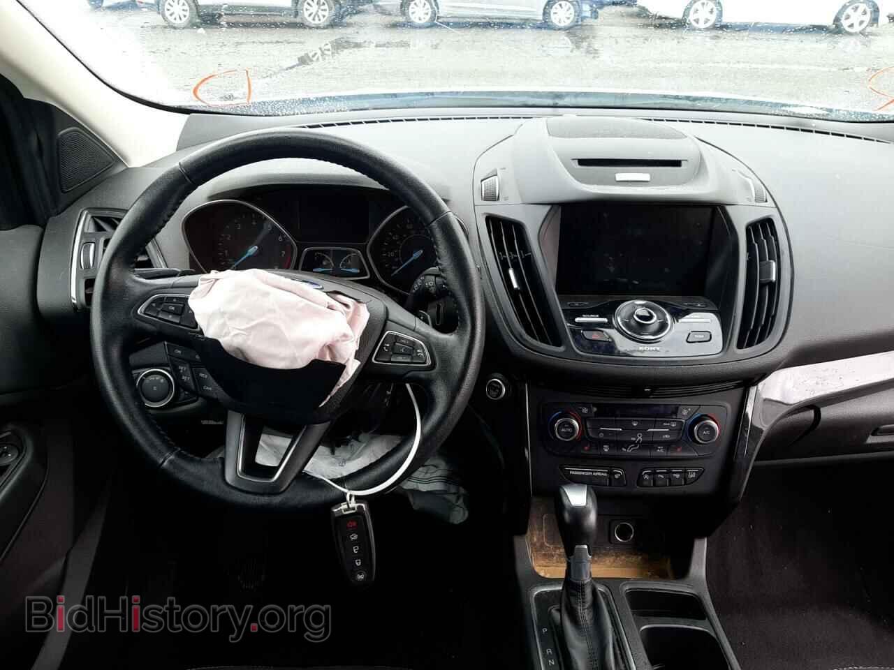 2017 FORD ESCAPE - VIN: 1FMCU0J99HUC51016 - Фото 9