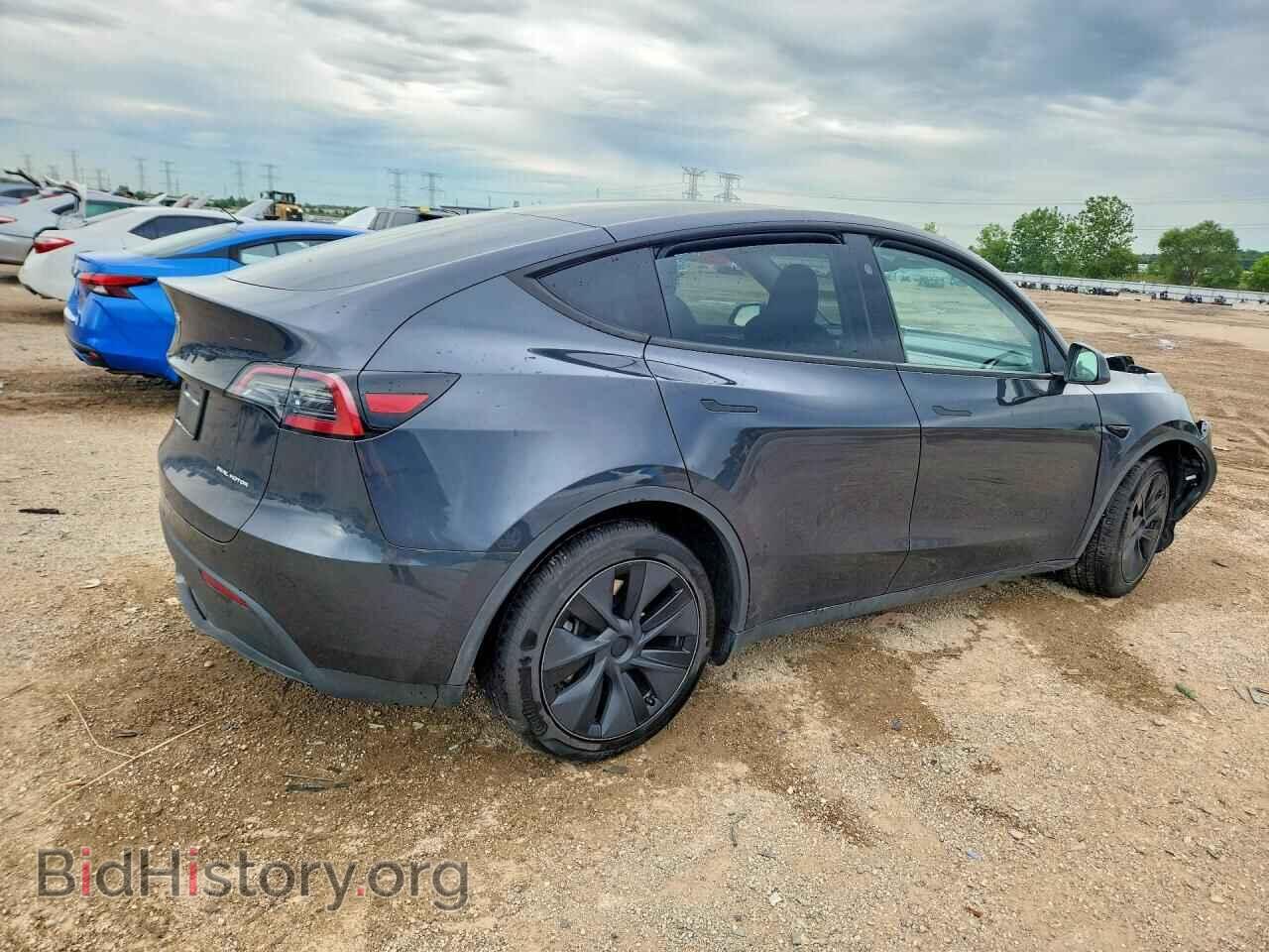 2025 TESLA MODEL Y - VIN: 7SAYGDEE4SF289580 - Фото 3