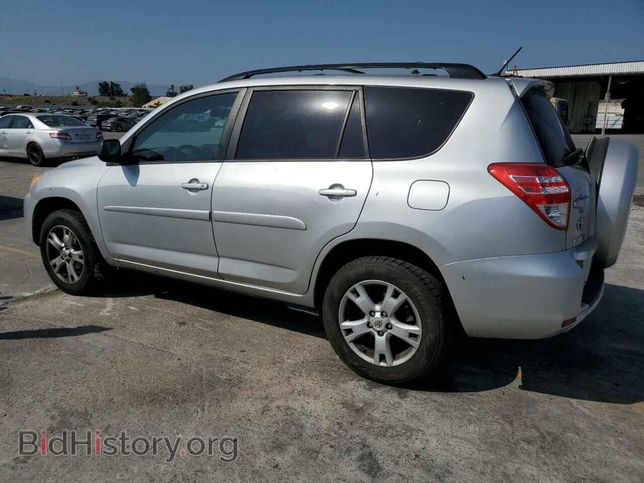 2011 TOYOTA RAV4 - VIN: 2T3ZF4DV3BW085482 - Фото 2