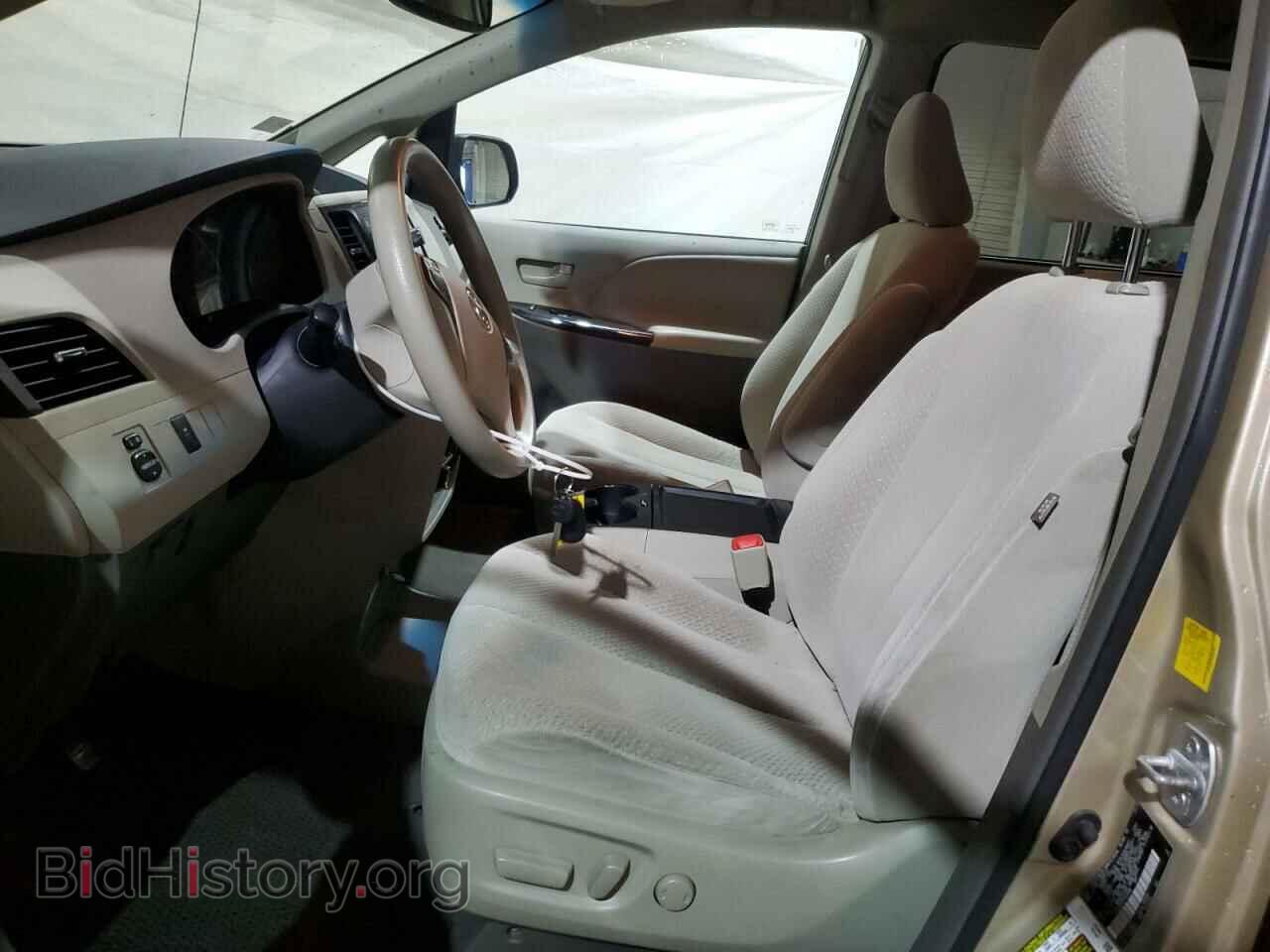 2011 TOYOTA All Models - VIN: 5TDKK3DC0BS054598 - Фото 7