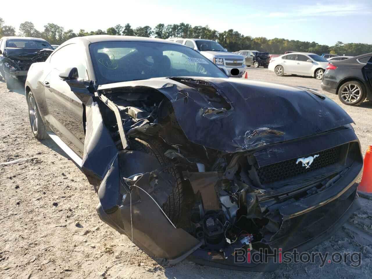 Photo 1FA6P8CF6H5240601 - FORD MUSTANG 2017