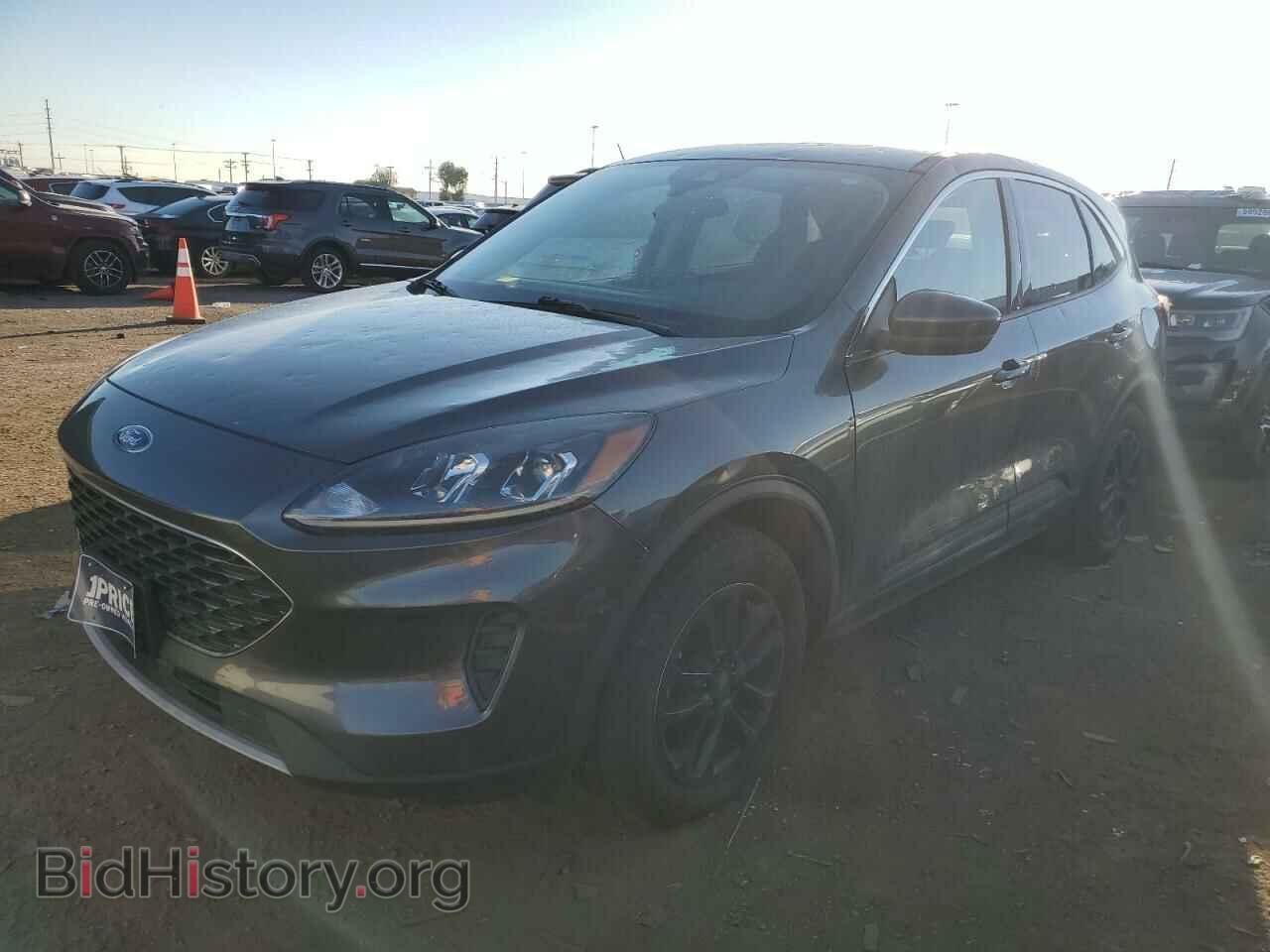 Photo 1FMCU9G65LUA69632 - FORD ESCAPE 2020