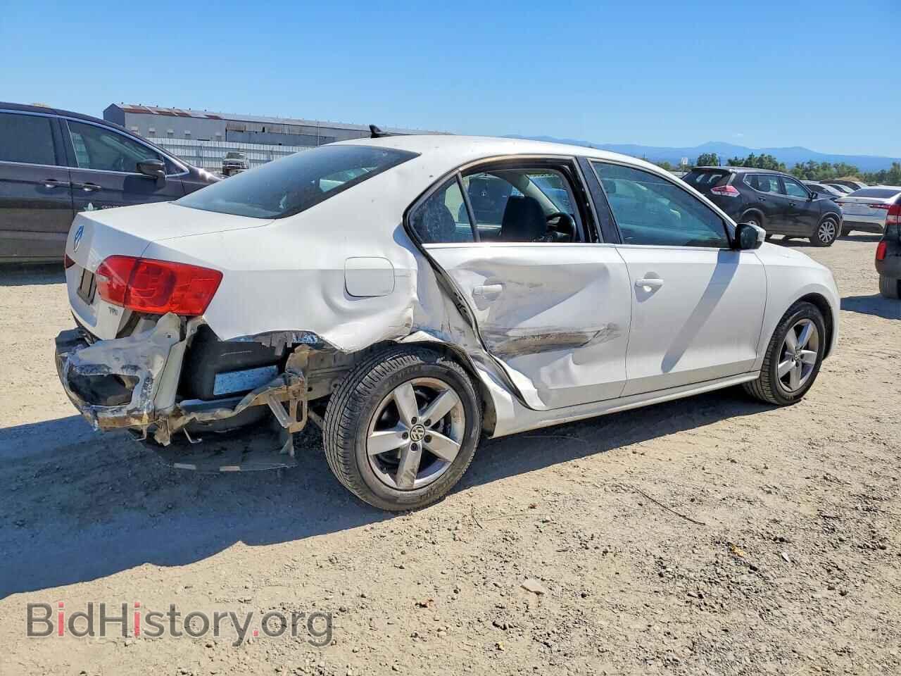 2014 VOLKSWAGEN JETTA - VIN: 3VWLL7AJ0EM390698 - Фото 3