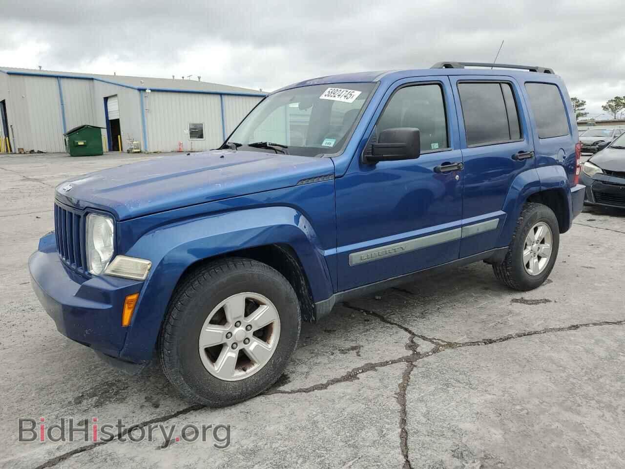 Фотография 1J4PP2GK9AW137203 - JEEP LIBERTY 2010