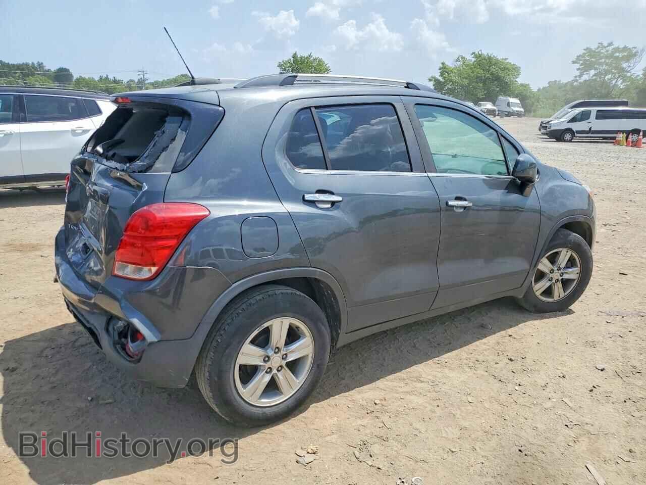 2017 CHEVROLET TRAX - VIN: 3GNCJLSB3HL270632 - Photo 3