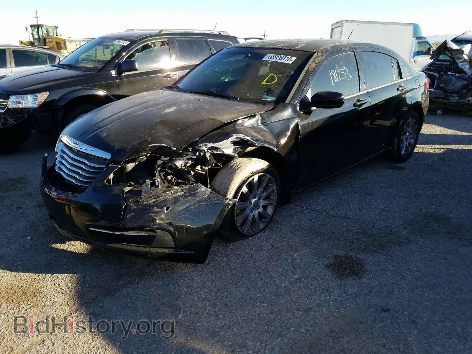 2012 CHRYSLER 200 - VIN: 1C3CCBBB5CN226366 - Фото 2