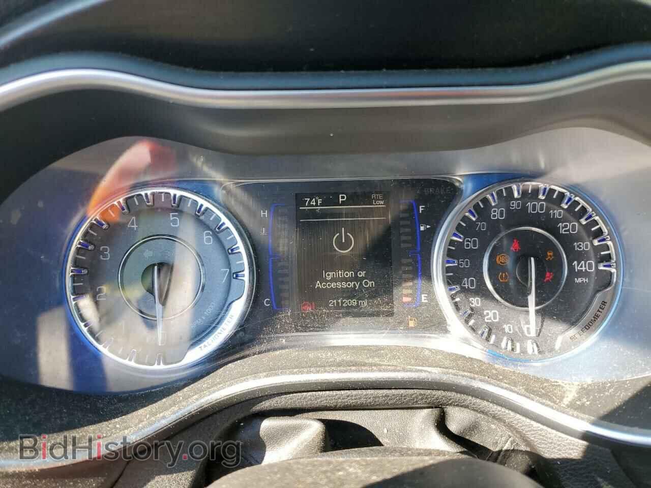 2015 CHRYSLER 200 - VIN: 1C3CCCAB4FN705342 - Фото 9