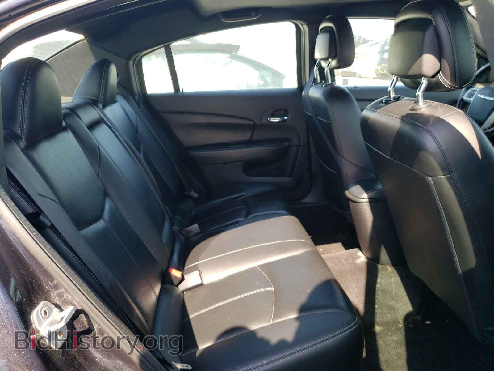 2012 CHRYSLER 200 - VIN: 1C3CCBCB4CN106833 - Фото 6