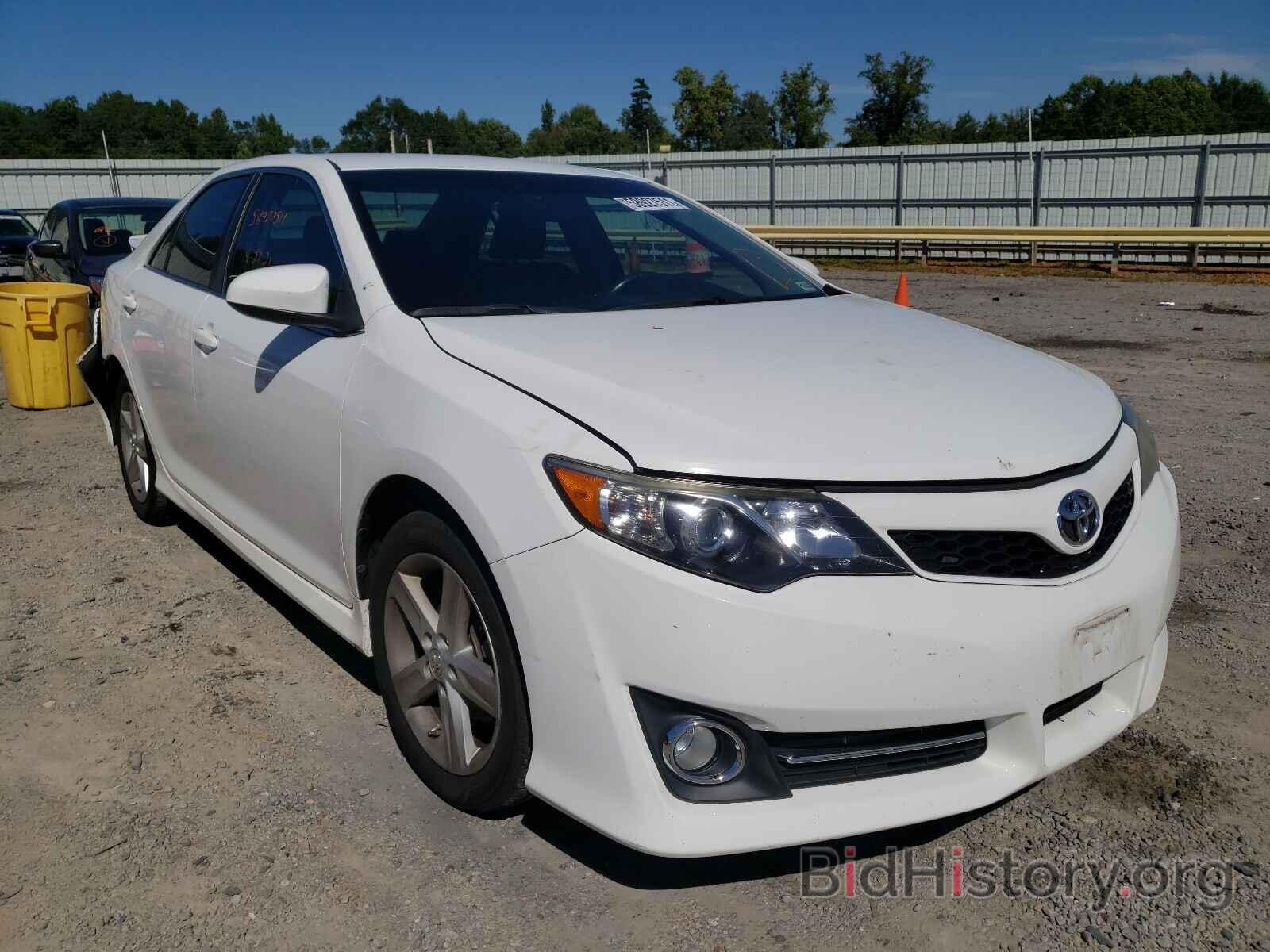 Photo 4T1BF1FK8EU813460 - TOYOTA CAMRY 2014