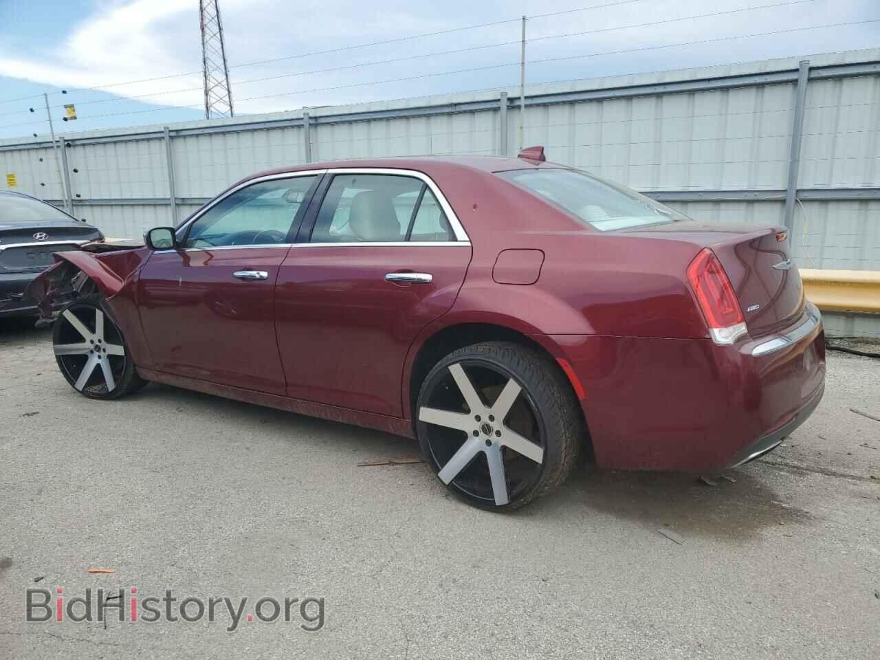 2015 CHRYSLER 300 - VIN: 2C3CCAKG2FH923609 - Photo 2