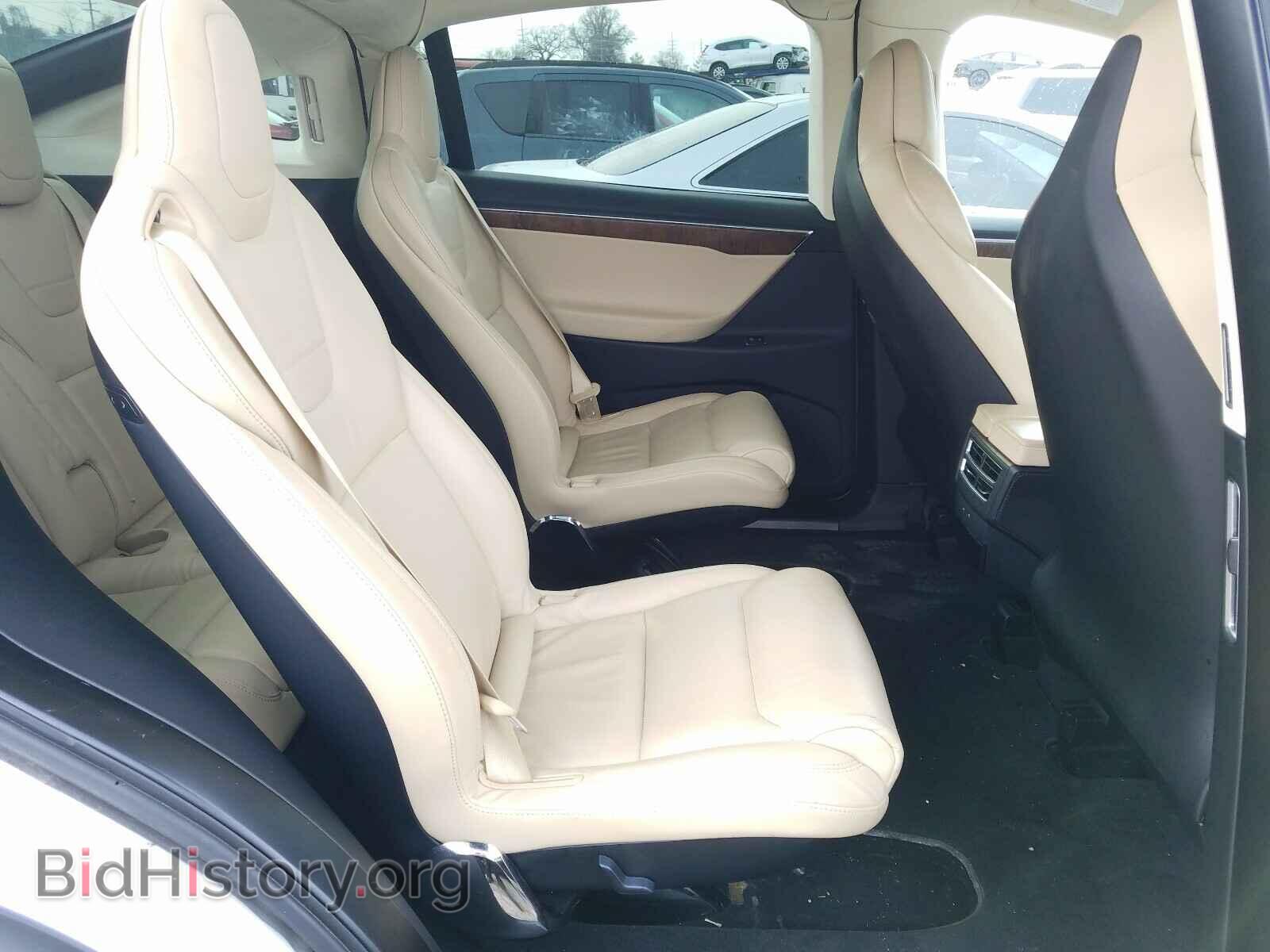 2017 TESLA MODEL X - VIN: 5YJXCBE29HF056690 - Photo 6