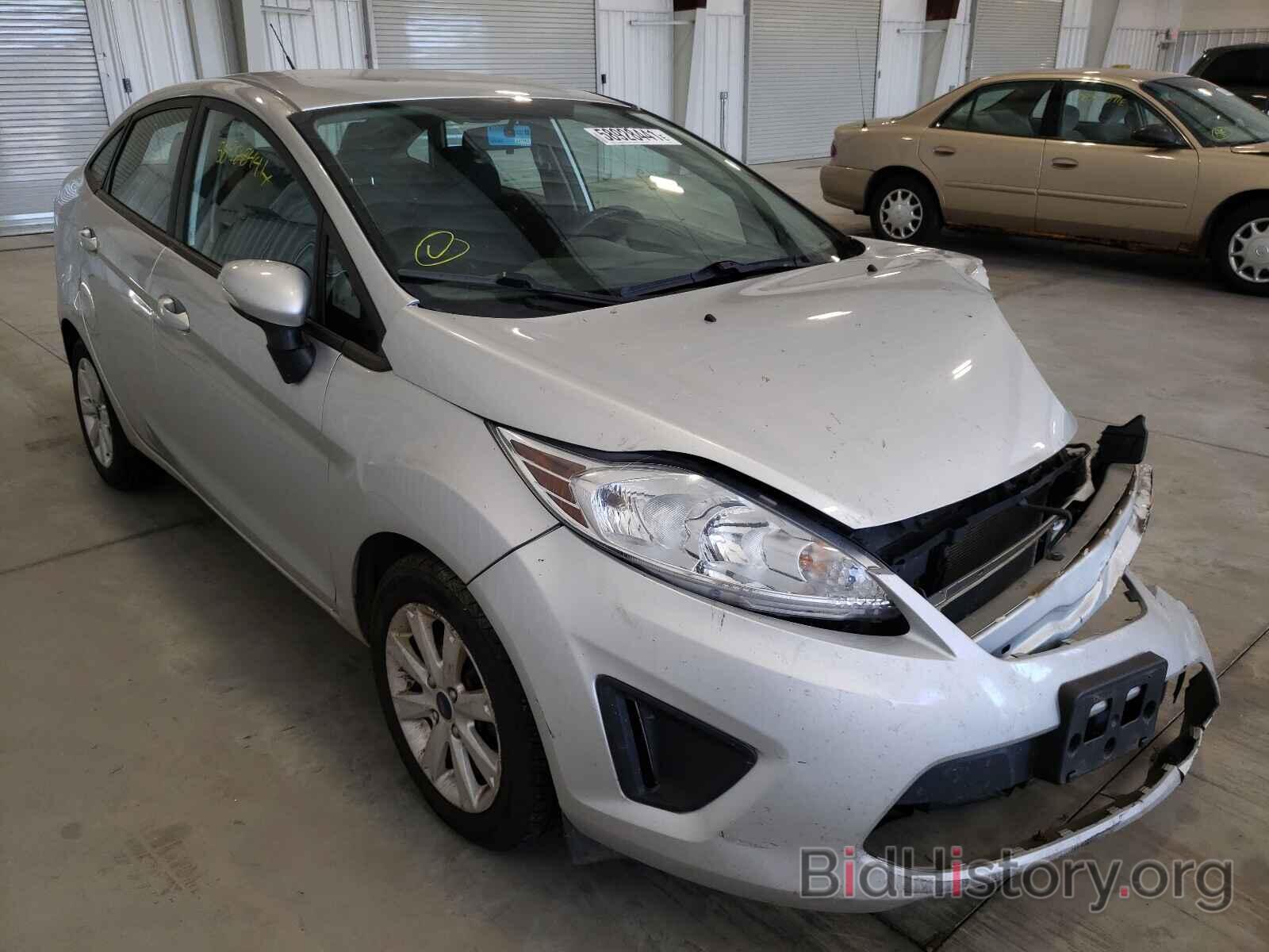 Photo 3FADP4BJ8DM220490 - FORD FIESTA 2013