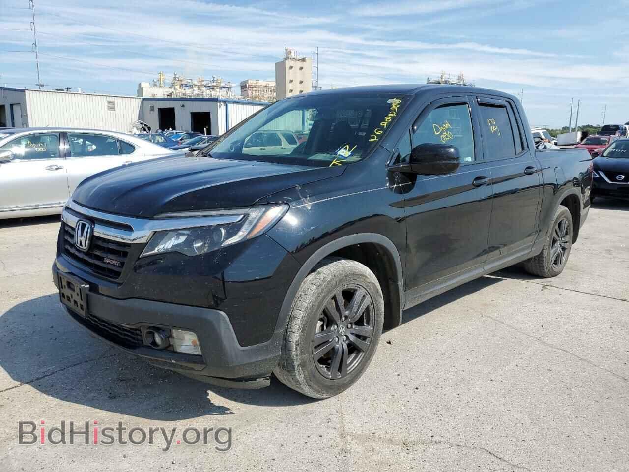 2018 HONDA RIDGELINE - VIN: 5FPYK2F18JB001738 - Фото 2
