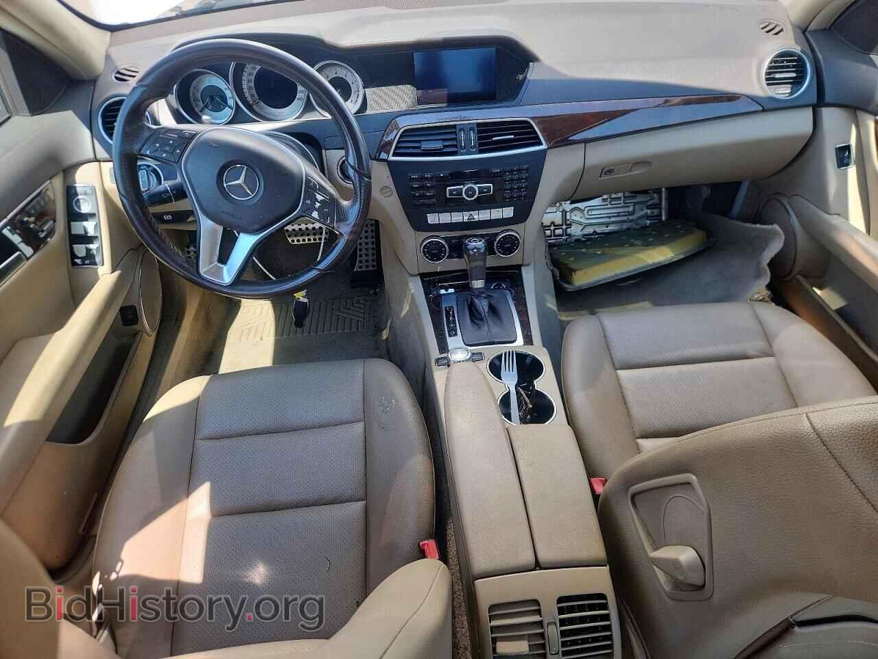 2012 MERCEDES-BENZ C-CLASS - VIN: WDDGF8BB1CF917854 - Фото 8