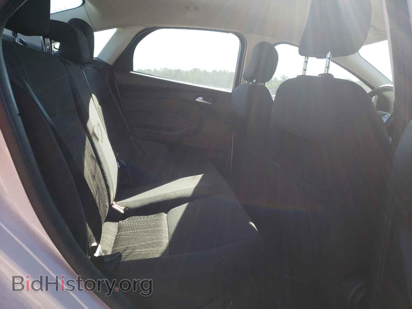 2016 FORD FOCUS - VIN: 1FADP3F25GL331923 - Photo 6