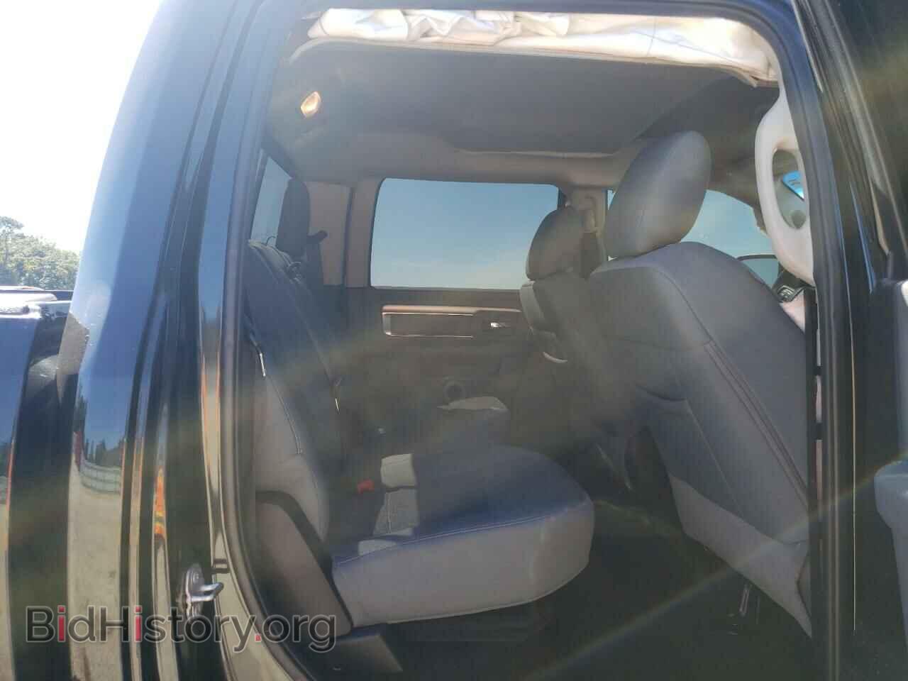 2018 RAM 1500 - VIN: 1C6RR6LT1JS180818 - Фото 6