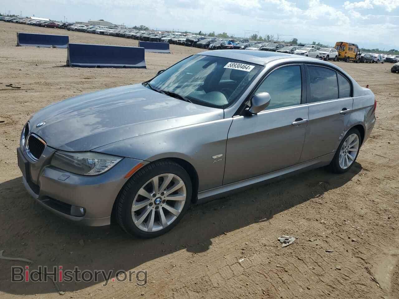 Photo WBAPK7C57BF195665 - BMW 3 SERIES 2011