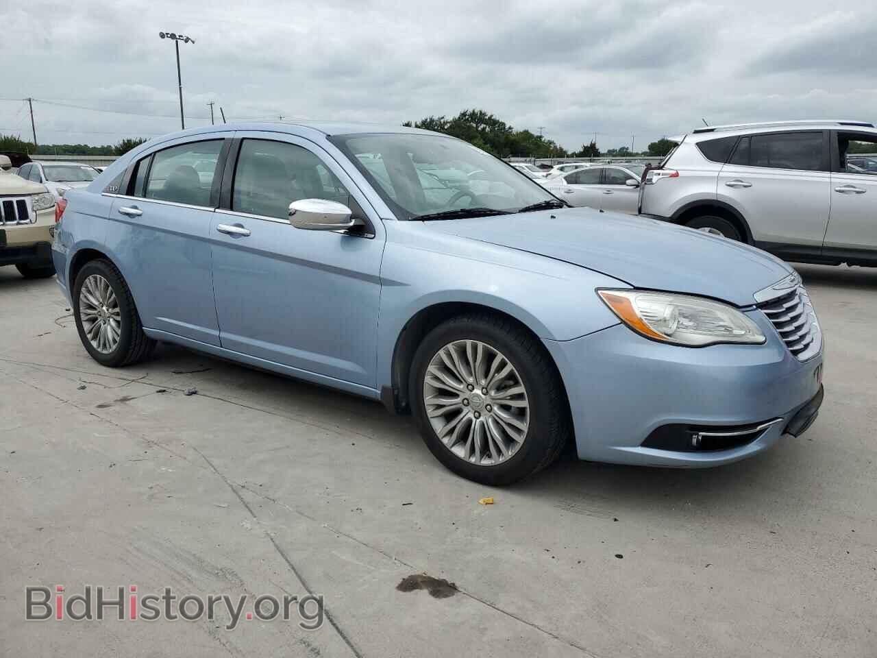 2012 CHRYSLER 200 - VIN: 1C3CCBCB1CN305922 - Photo 4