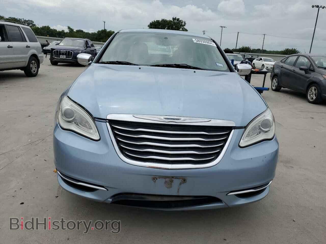 2012 CHRYSLER 200 - VIN: 1C3CCBCB1CN305922 - Photo 5
