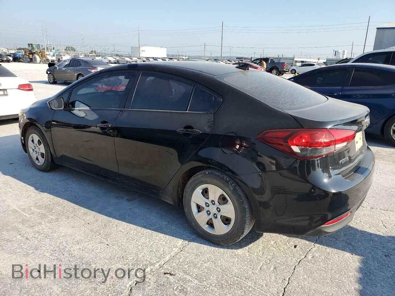 2017 KIA FORTE - VIN: 3KPFK4A78HE043138 - Фото 2