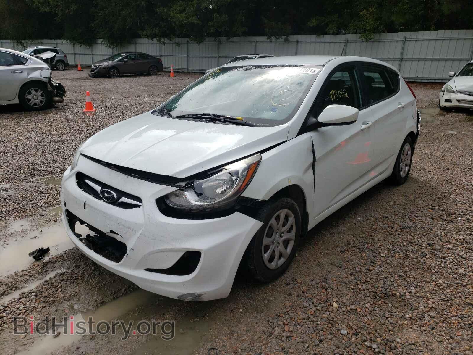 2013 HYUNDAI ACCENT - VIN: KMHCT5AE9DU078671 - Фото 2