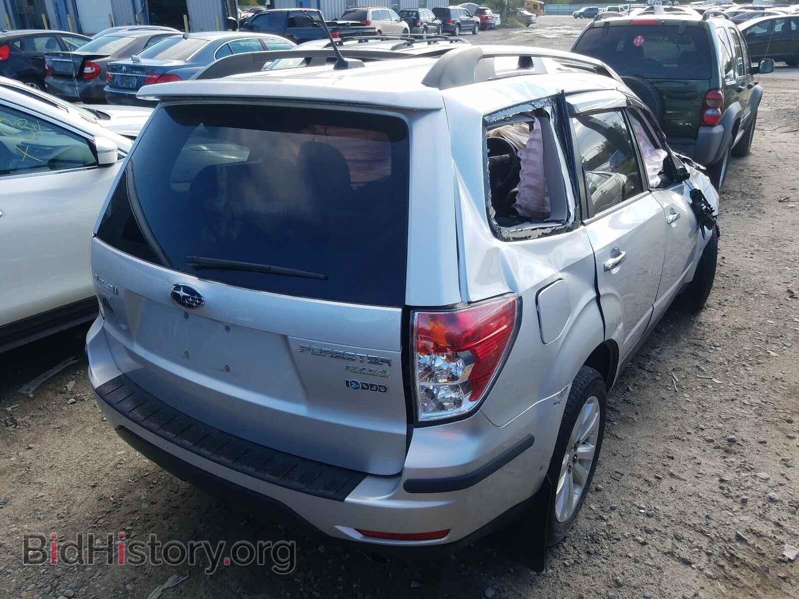 2011 SUBARU FORESTER - VIN: JF2SHAEC4BH771724 - Фото 4