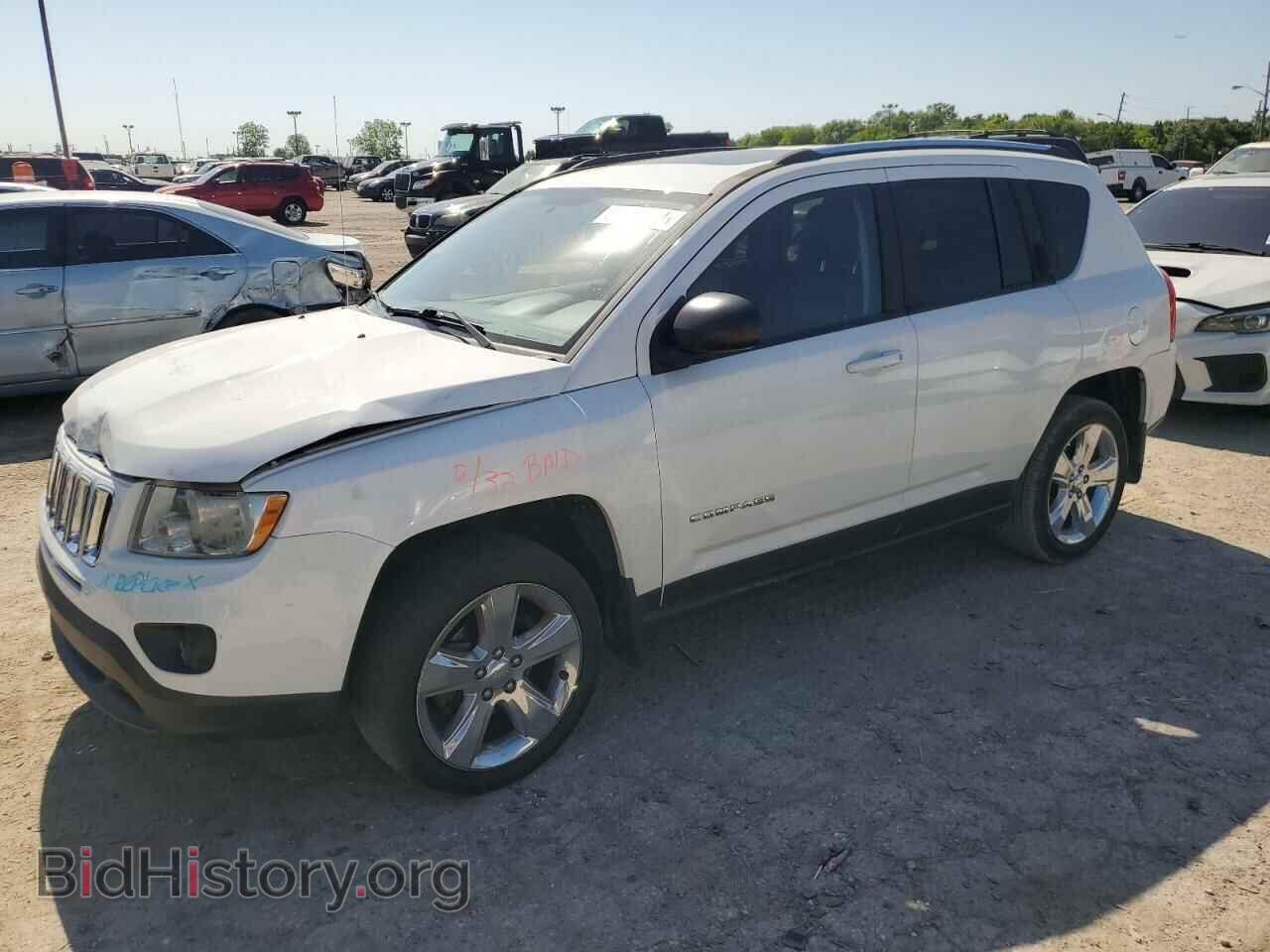 Фотография 1C4NJDCB3CD664362 - JEEP COMPASS 2012